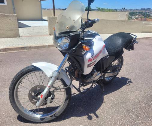 YAMAHA XTZ 250 TÉNÉRÉ 